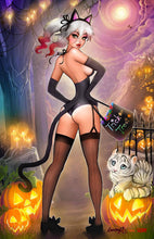 Load image into Gallery viewer, Persuasion #2 Halloween Kitty Chrome Risqué Variant
